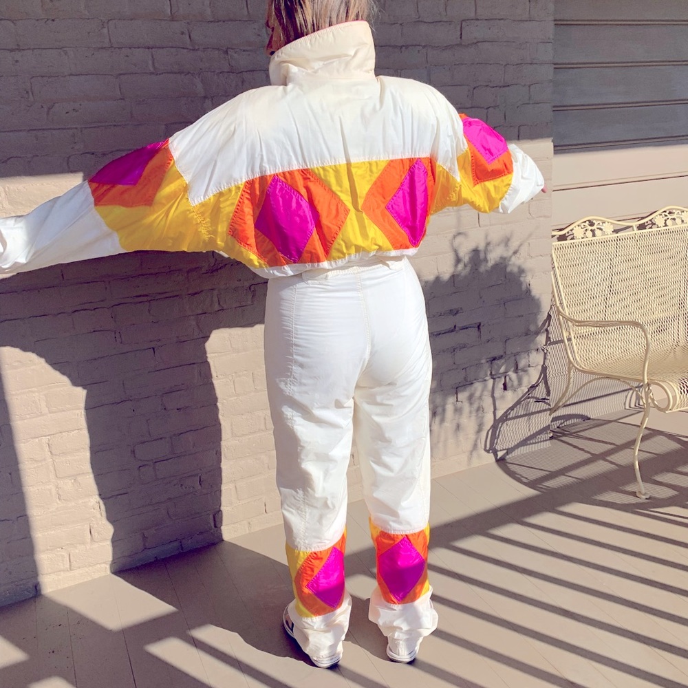 EUC Vintage ‘90s SKEA Women’s Ski Suit, Size 12